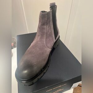 NWT in box Good Man Brand Modern City Chelsea Boot in Charcoal Gray. Suede.